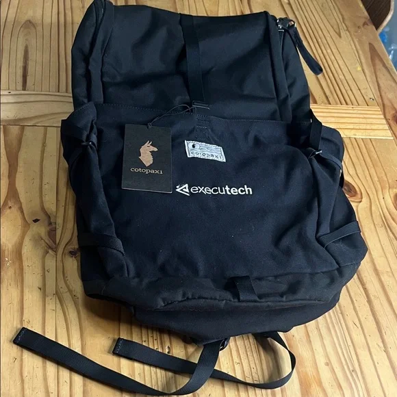 Cotopaxi Ostra 30L Pack Black Backpack - Picture 2 of 9